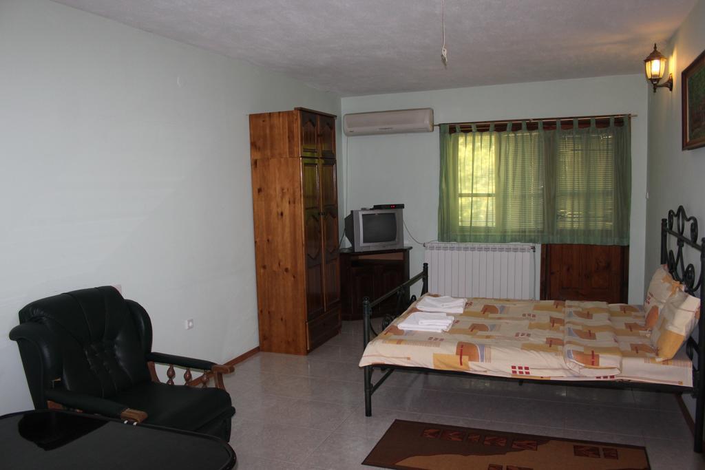 Guest House Chinarite Sandanski Habitación foto